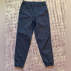 The North Face Flashdry joggers navy blue size small